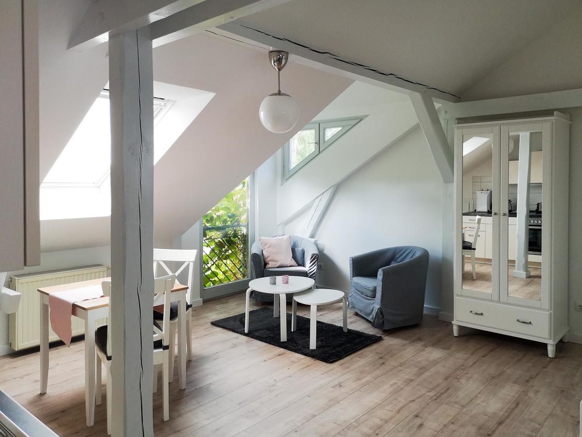 Gutshof Gross Behnkenhagen Apartment Exterior photo