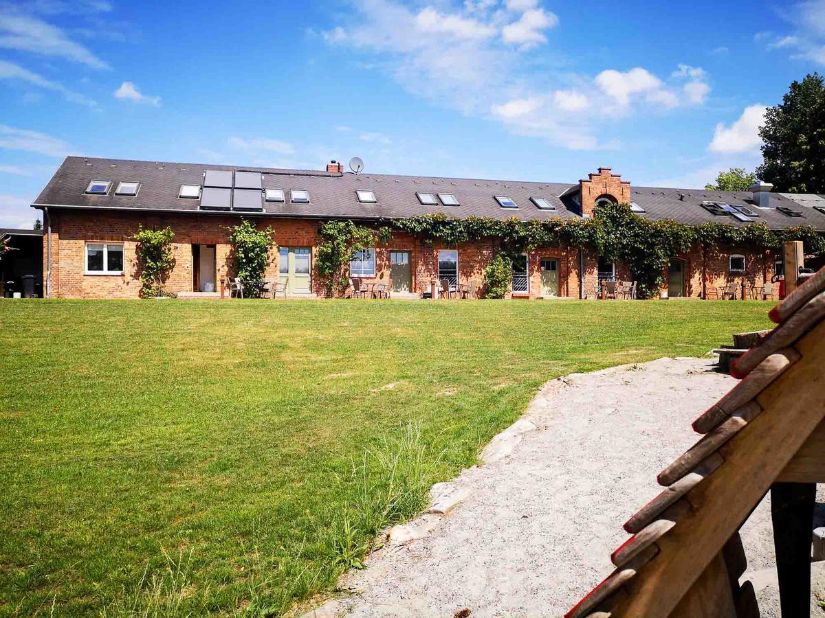 Gutshof Gross Behnkenhagen Apartment Exterior photo